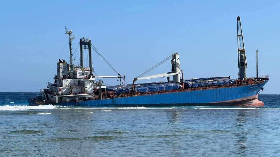 egypt-cargo-ship-salvage