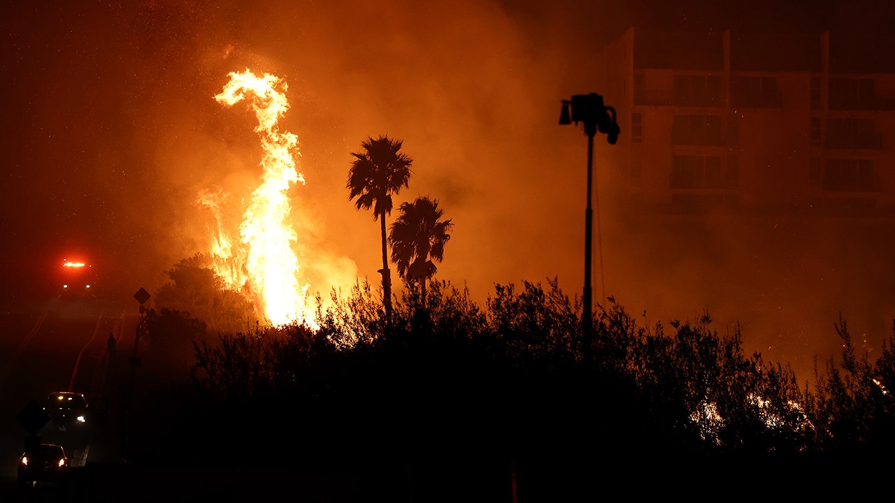 malibu-fire-pepperdine-university