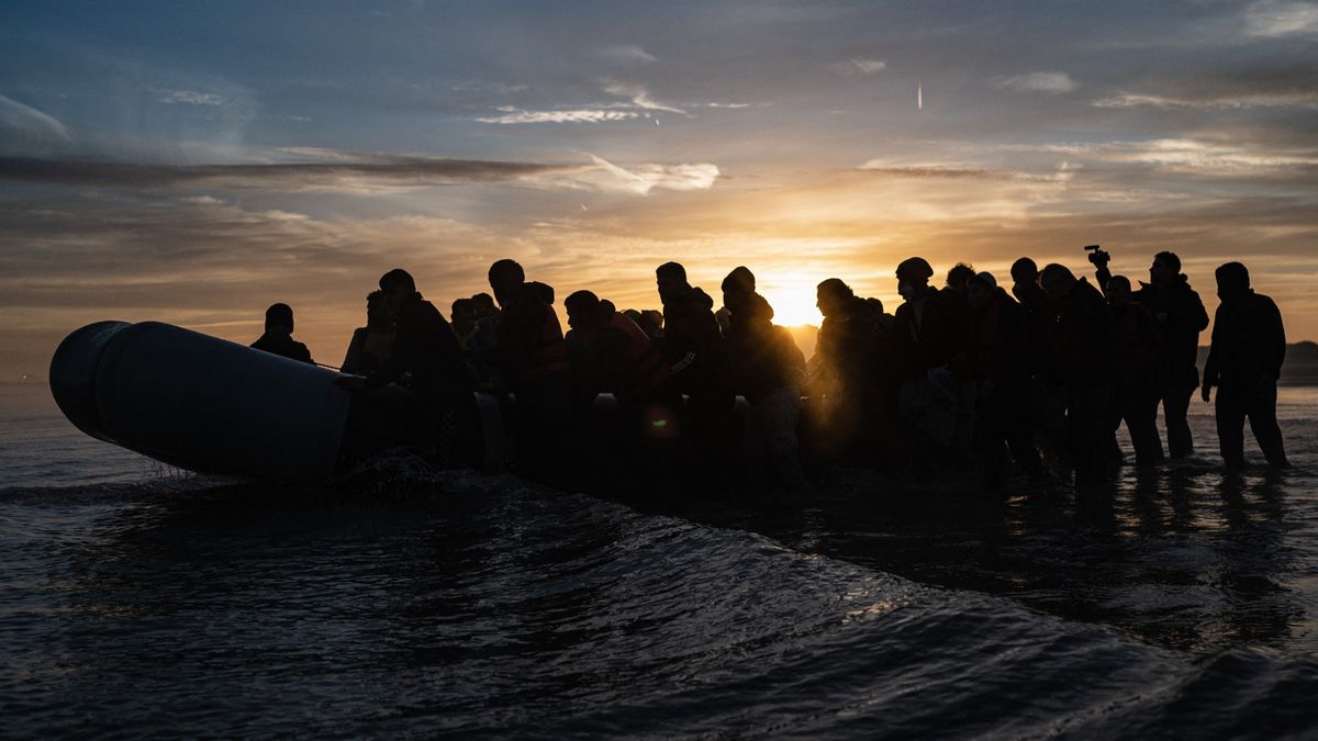 people-smuggling-gangs