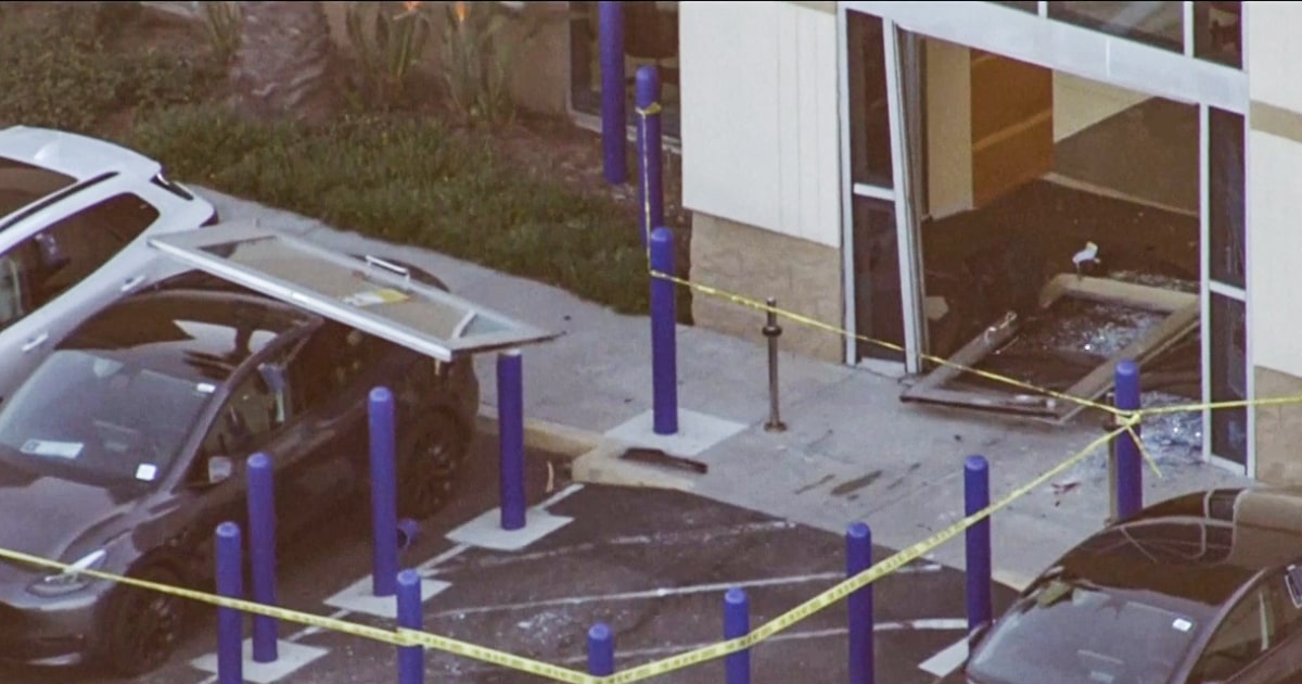attempted-murder-carmax-dealership-crash