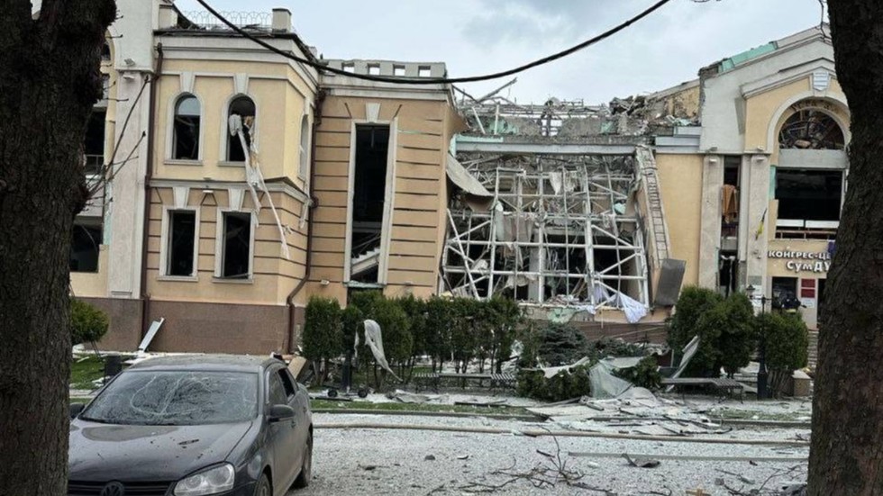 russian-missile-strike-ukrainian-troops-award-ceremony