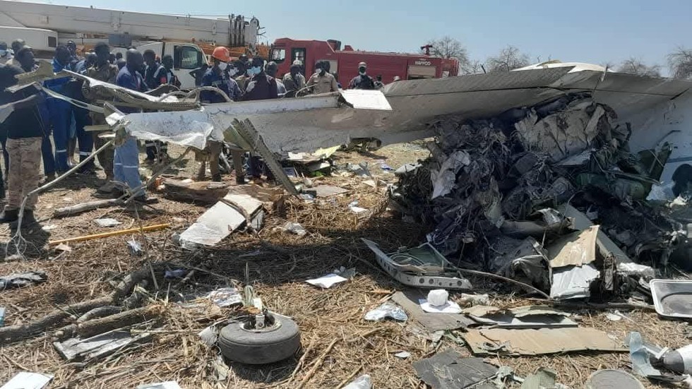 plane-crash-survivor-africa