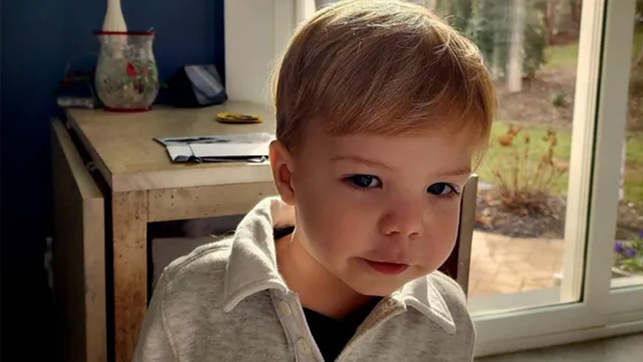 toddler-accident-sledding-mishap