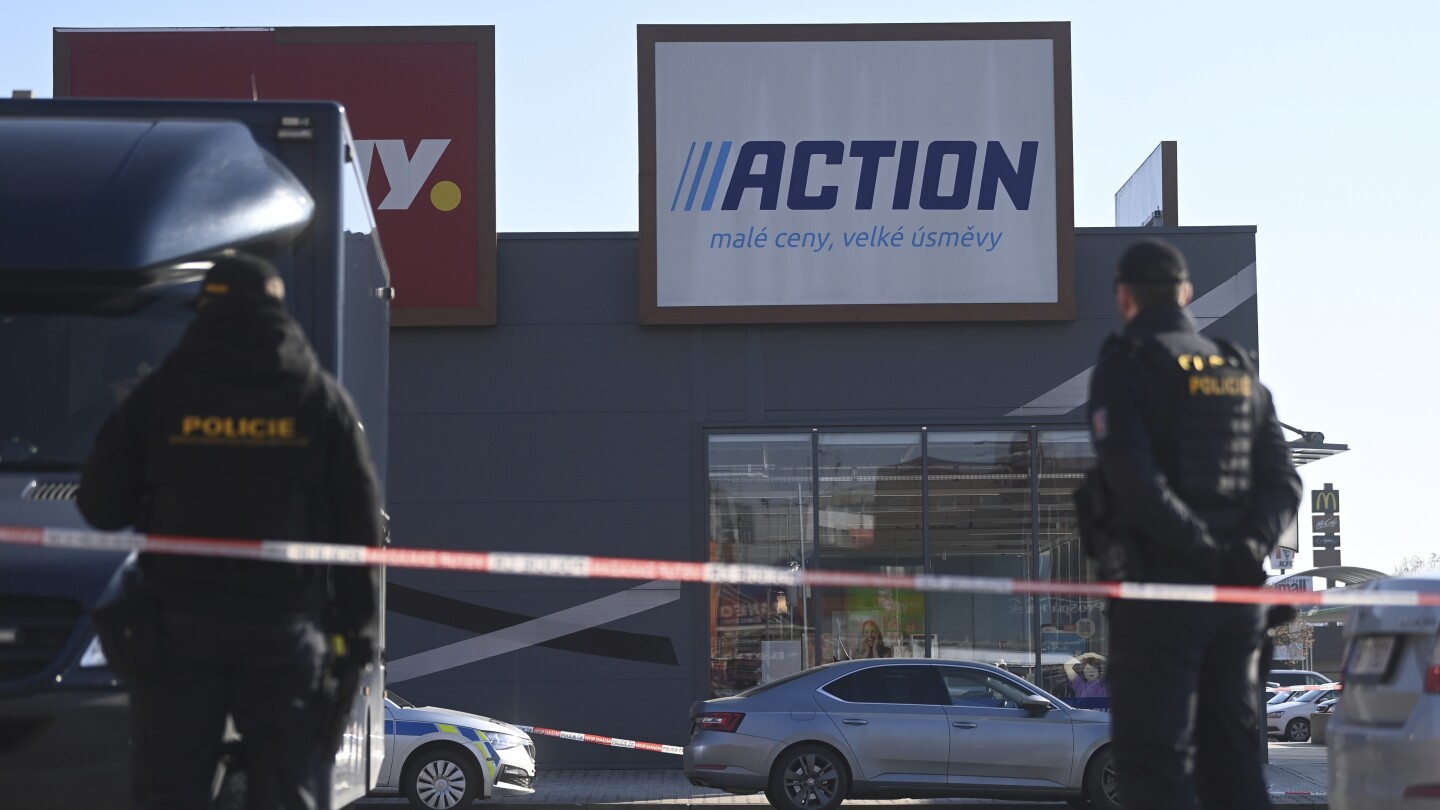 knife-attack-czech-republic-teenager-detained
