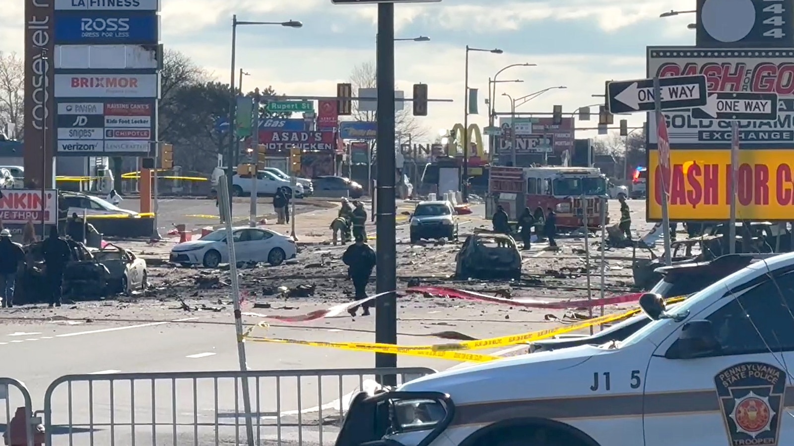 medical-transport-crash-philadelphia