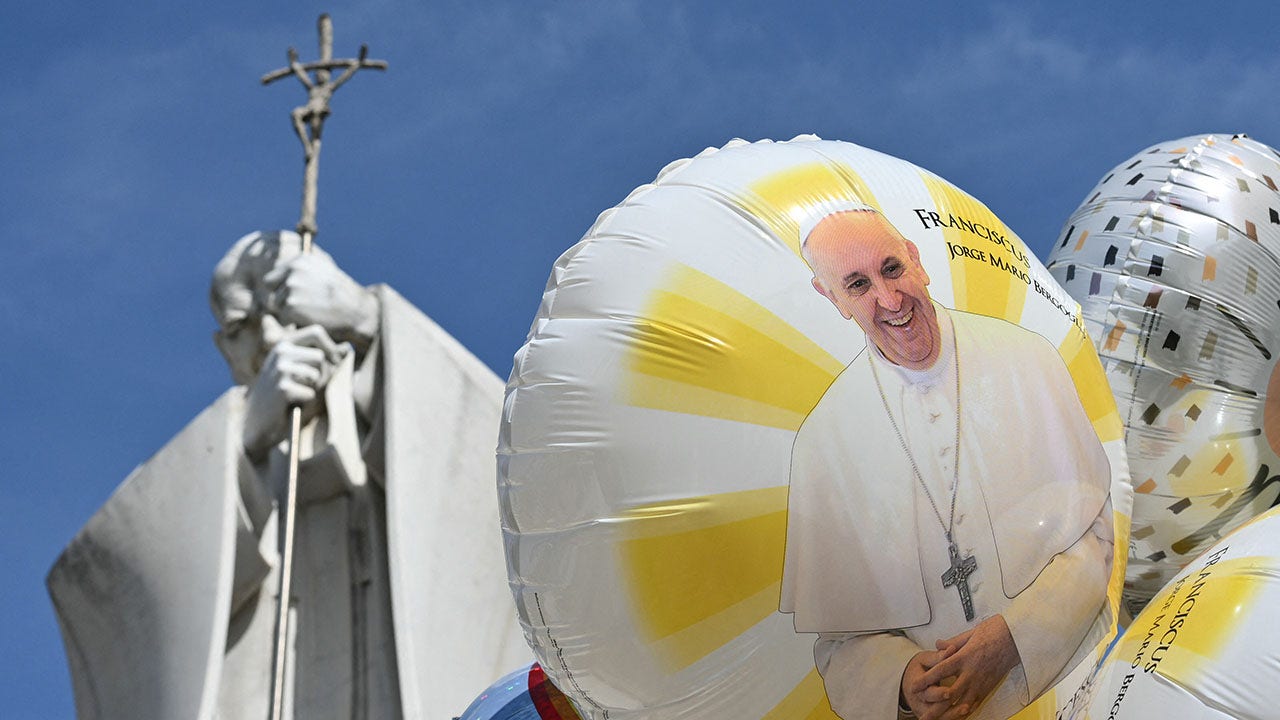 pope-francis-recovery-oxygen-therapy