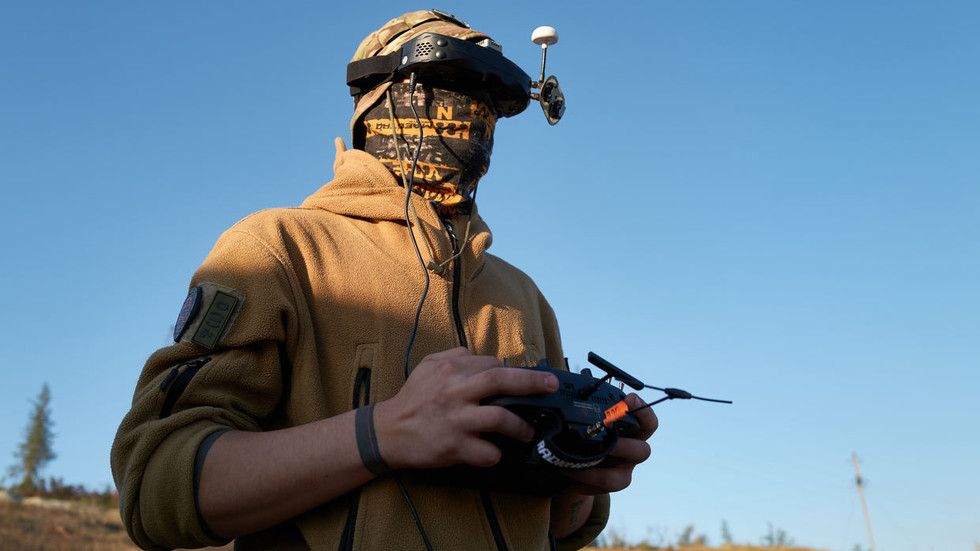 russian-cameraman-ukraine-drone-strike