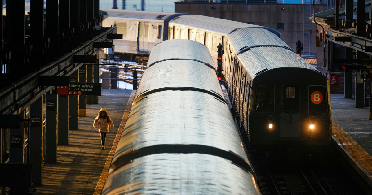 subway-surfing-new-york-city