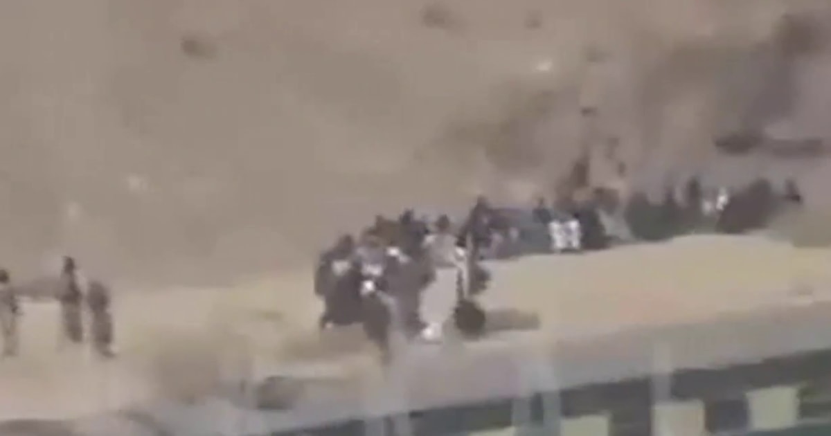 pakistani-train-hijack-rescue