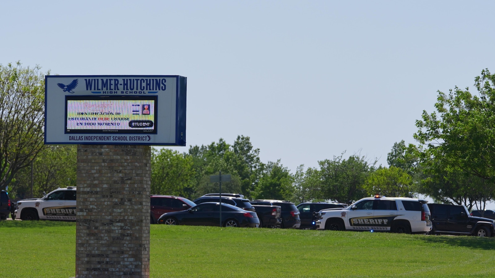 dallas-high-school-shooting