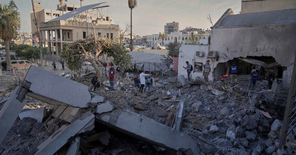 israeli-airstrike-gaza-hospital