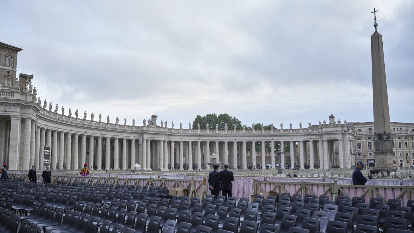 pope-francis-st-peters-basilica-mourning