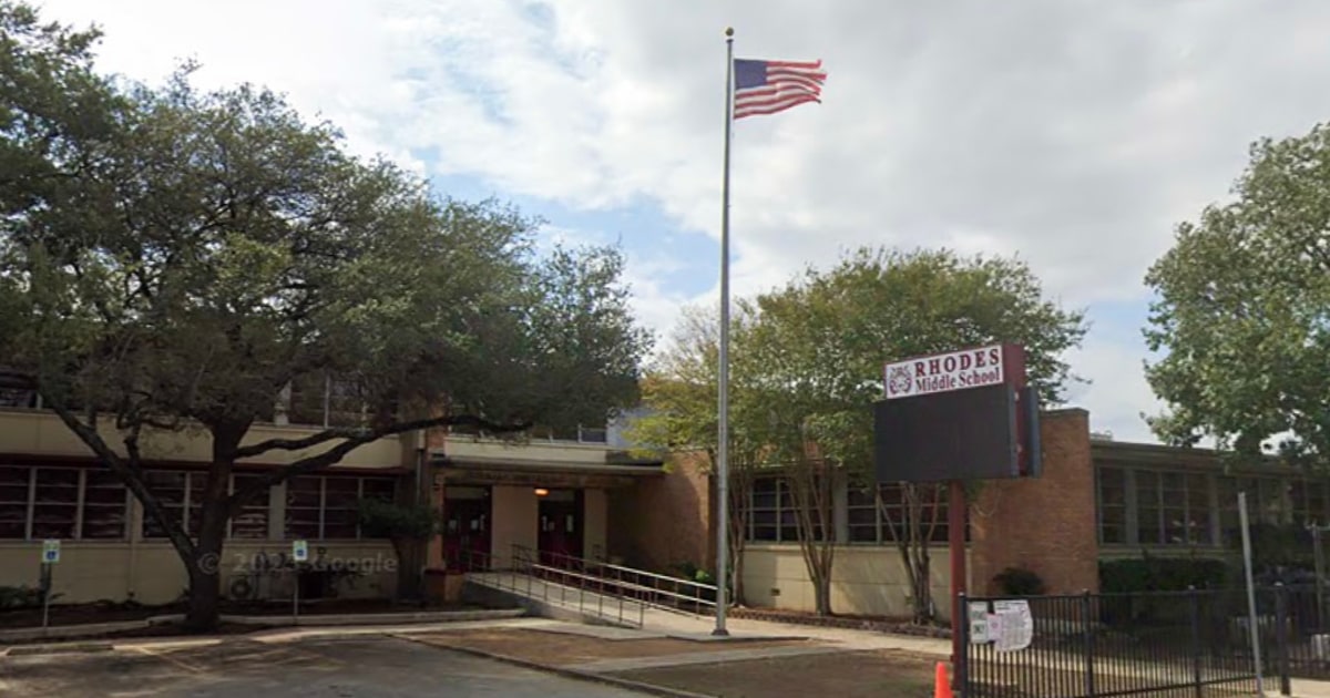 texas-mother-school-attack-ammo-gear